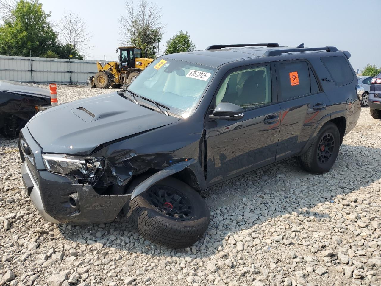 2024 Toyota 4Runner TRD Off Road, VIN JTERU5JR9R6280867 — Front end