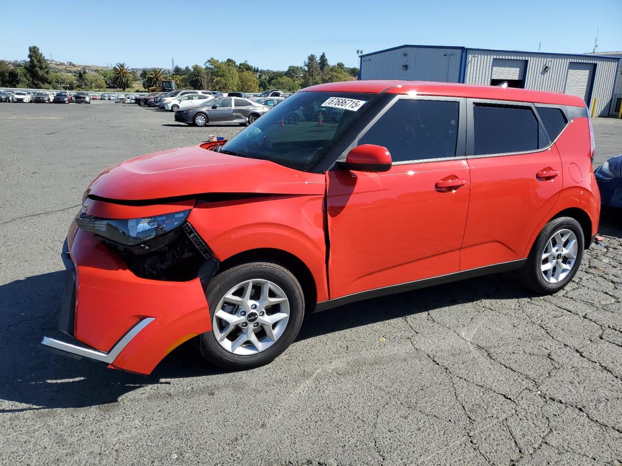 2025 Kia Soul LX, VIN KNDJ23AU4S7246299 — Перед