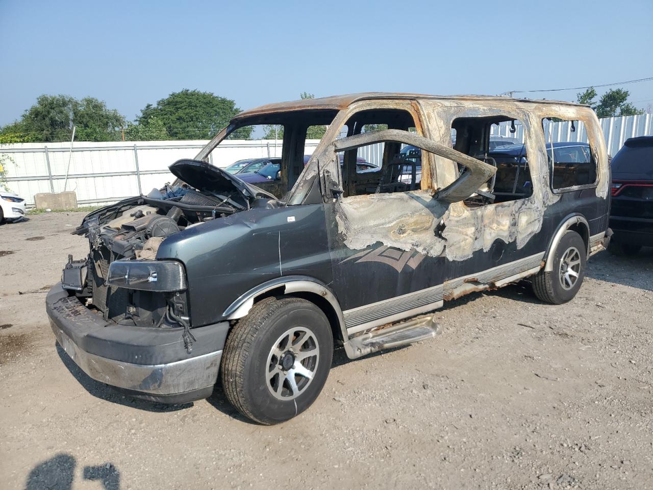 2003 GMC Savana Commercial SRW C6Y, VIN 1GDFG15T231201391 — Burn