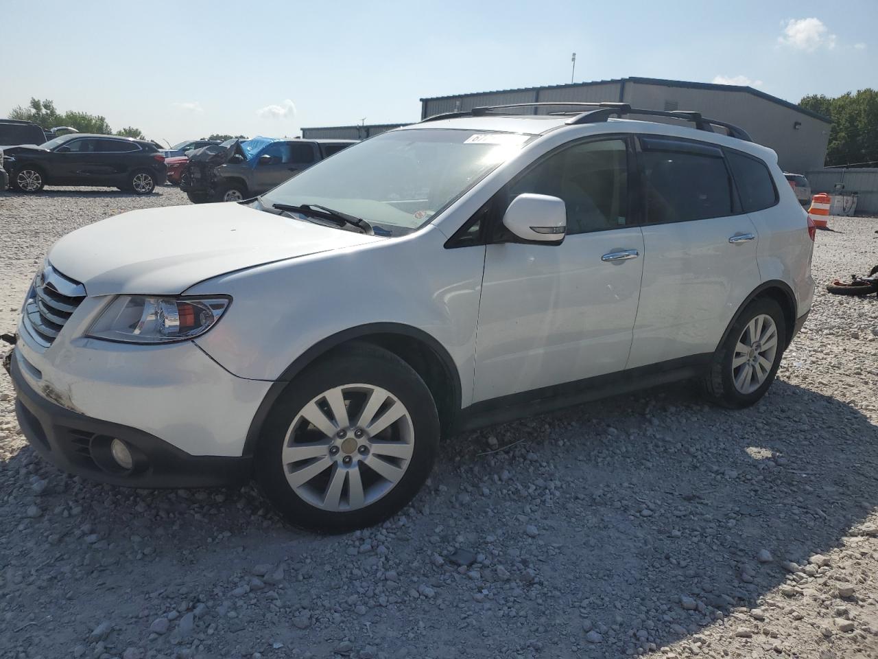 2014 Subaru Tribeca Limited, VIN 4S4WX9KD7E4400708 — Front end