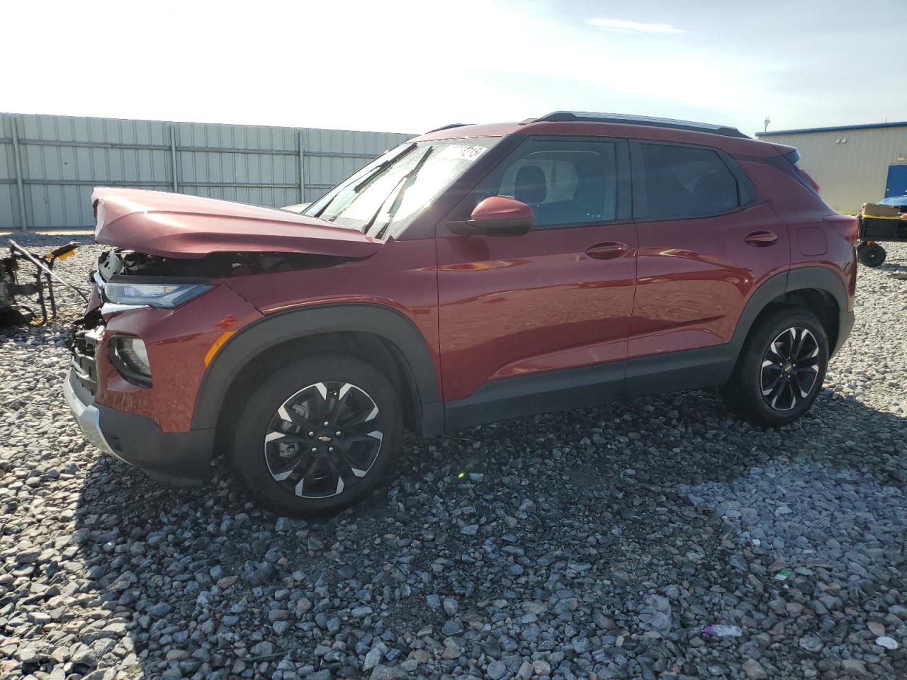 2022 Chevrolet TrailBlazer LT, VIN KL79MPSL0NB061515 — Front end