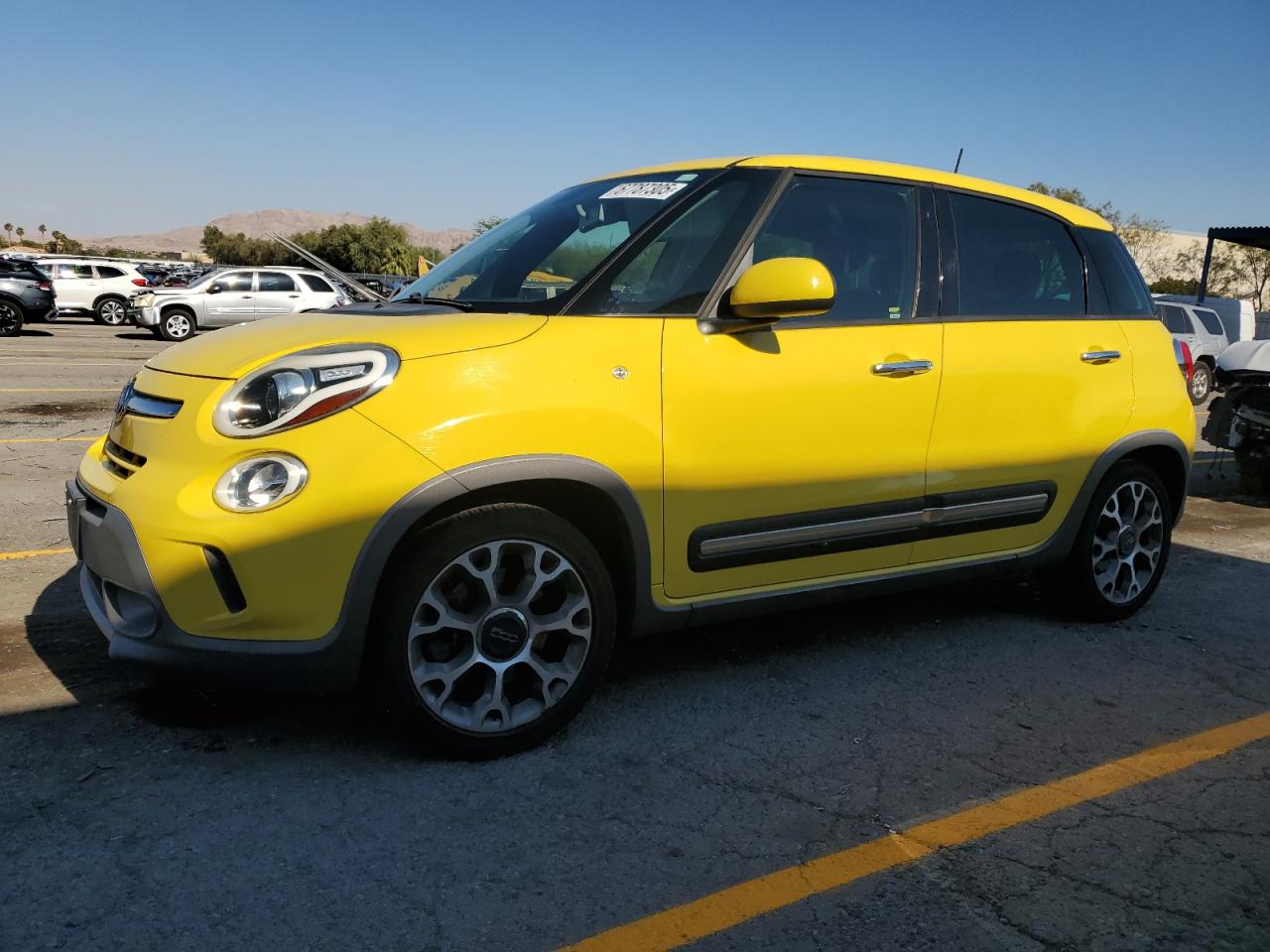 2017 FIAT 500L Trekking, VIN ZFBCFADH1HZ039031 — Engine fire