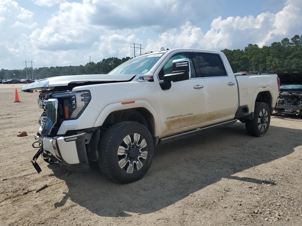 2025 GMC Sierra 2500HD Denali, VIN 1GT4UREY2SF253037 — All over