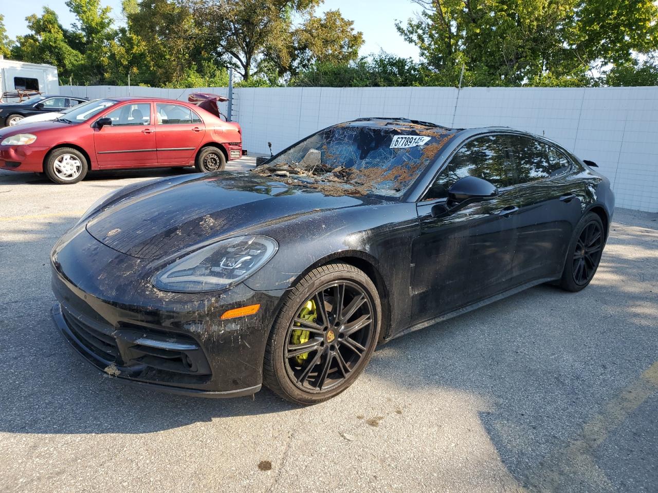 2018 Porsche Panamera 4S, VIN WP0AB2A76JL131794 — Крыша