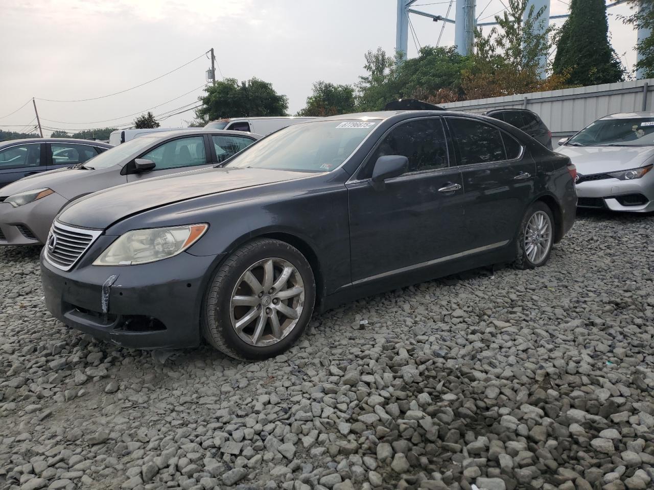 2007 Lexus LS 460, VIN JTHBL46F875047937 — Мелкие вмятины и царапины
