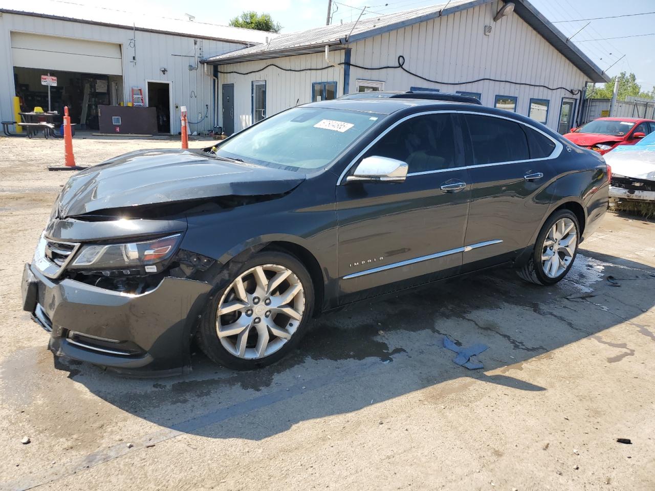2015 Chevrolet Impala LTZ, VIN 2G1165S33F9273870 — Front end