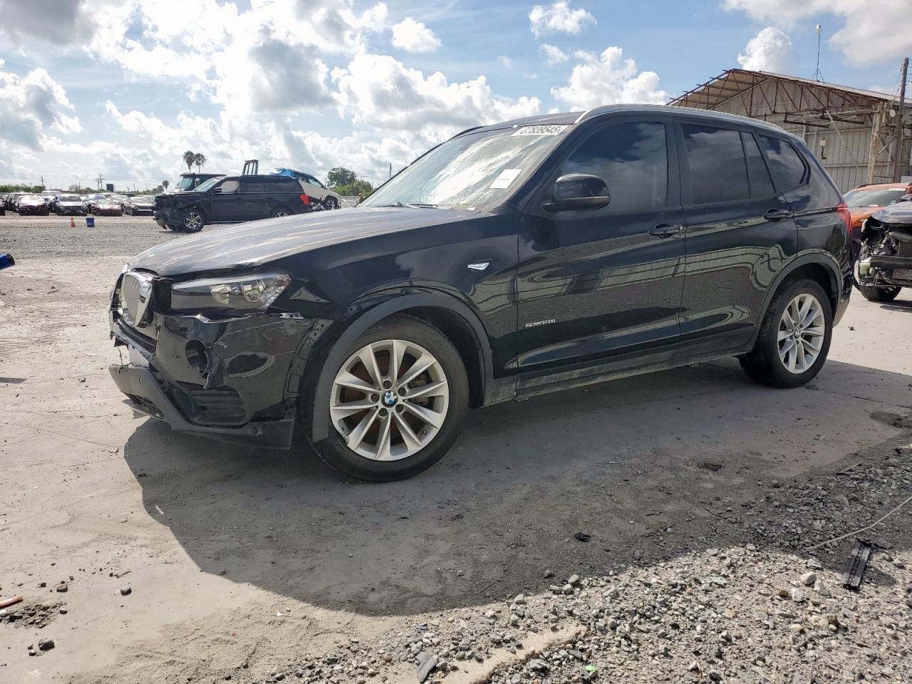 2017 BMW X3 sDrive28i, VIN 5UXWZ7C54H0V86230 — Front end