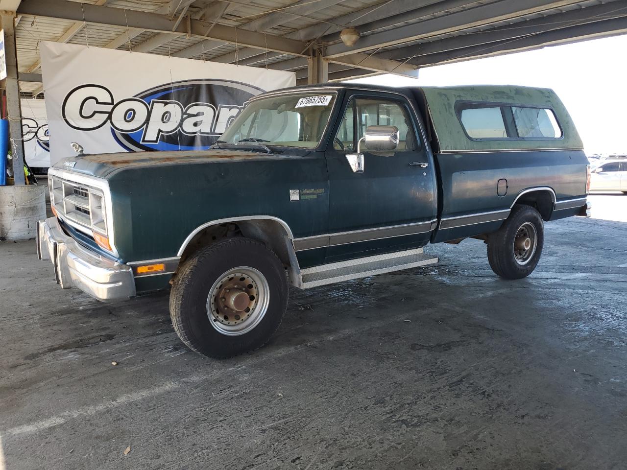 1989 Dodge W SERIES, VIN 1B7KM26Z5KS144164 — Мелкие вмятины и царапины