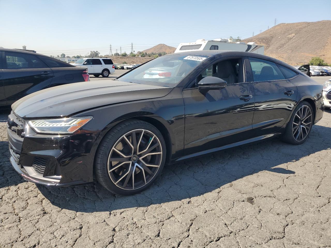 2021 Audi S7 Prestige, VIN WAUSFBF26MN040407 — Бок
