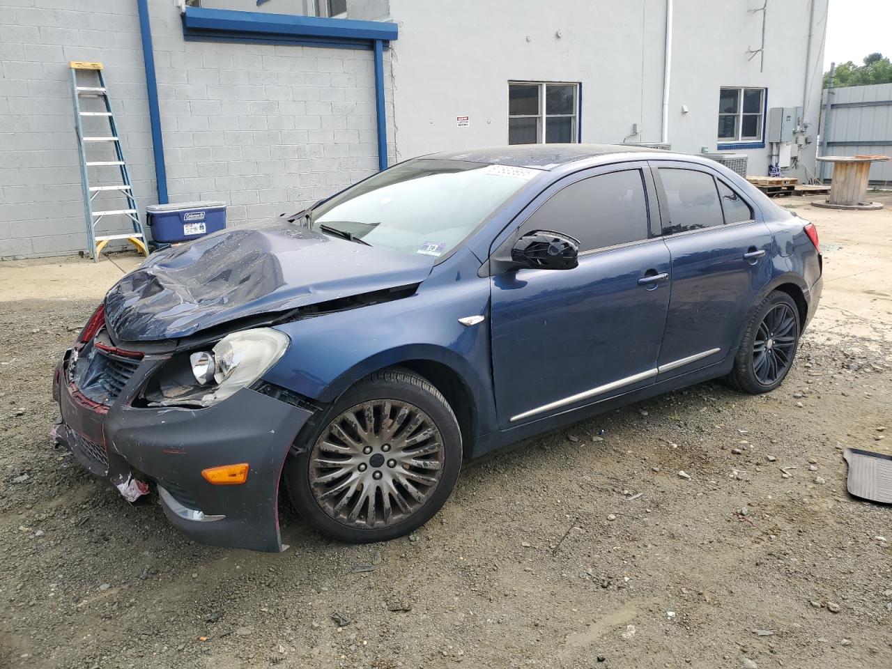 2011 Suzuki Kizashi SE, VIN JS2RE9A35B6110103 — Front end