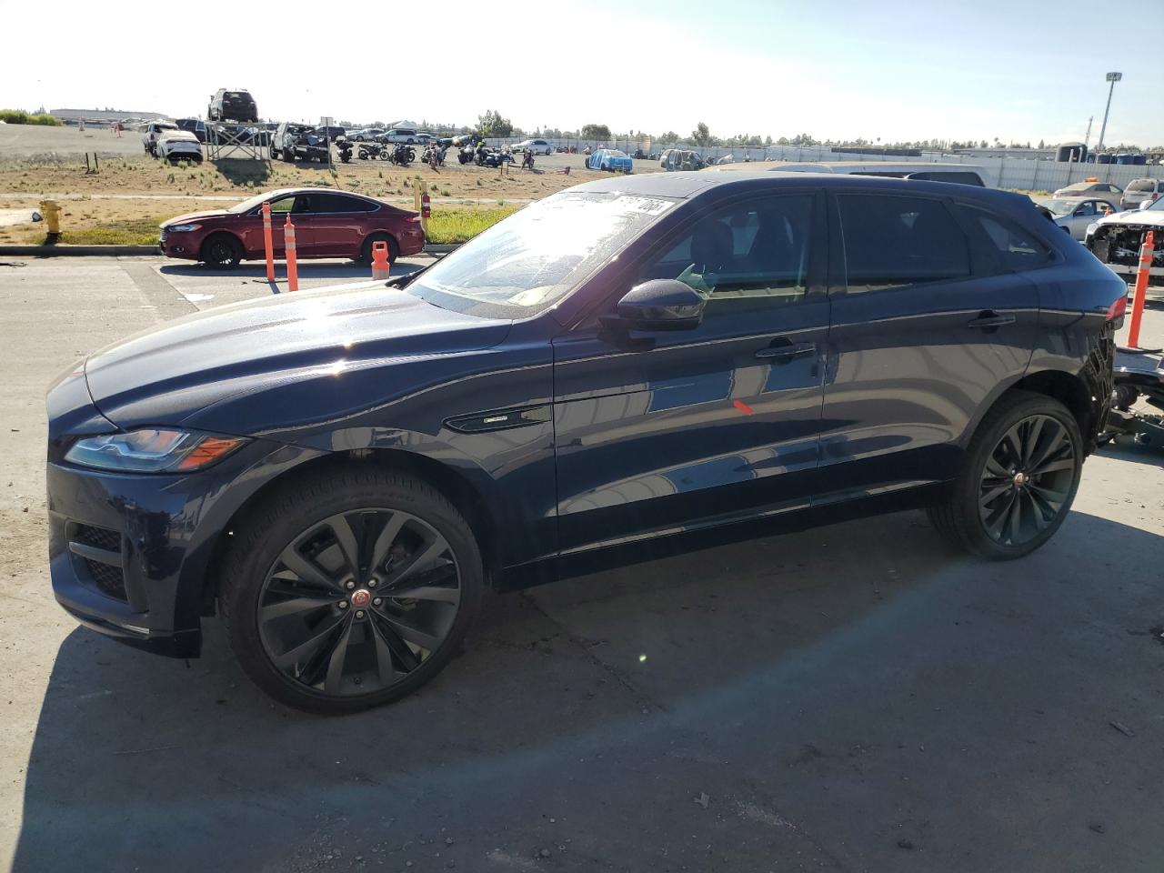 2018 Jaguar F-Pace 35t R-Sport, VIN SADCL2EV8JA262532 — Rear end