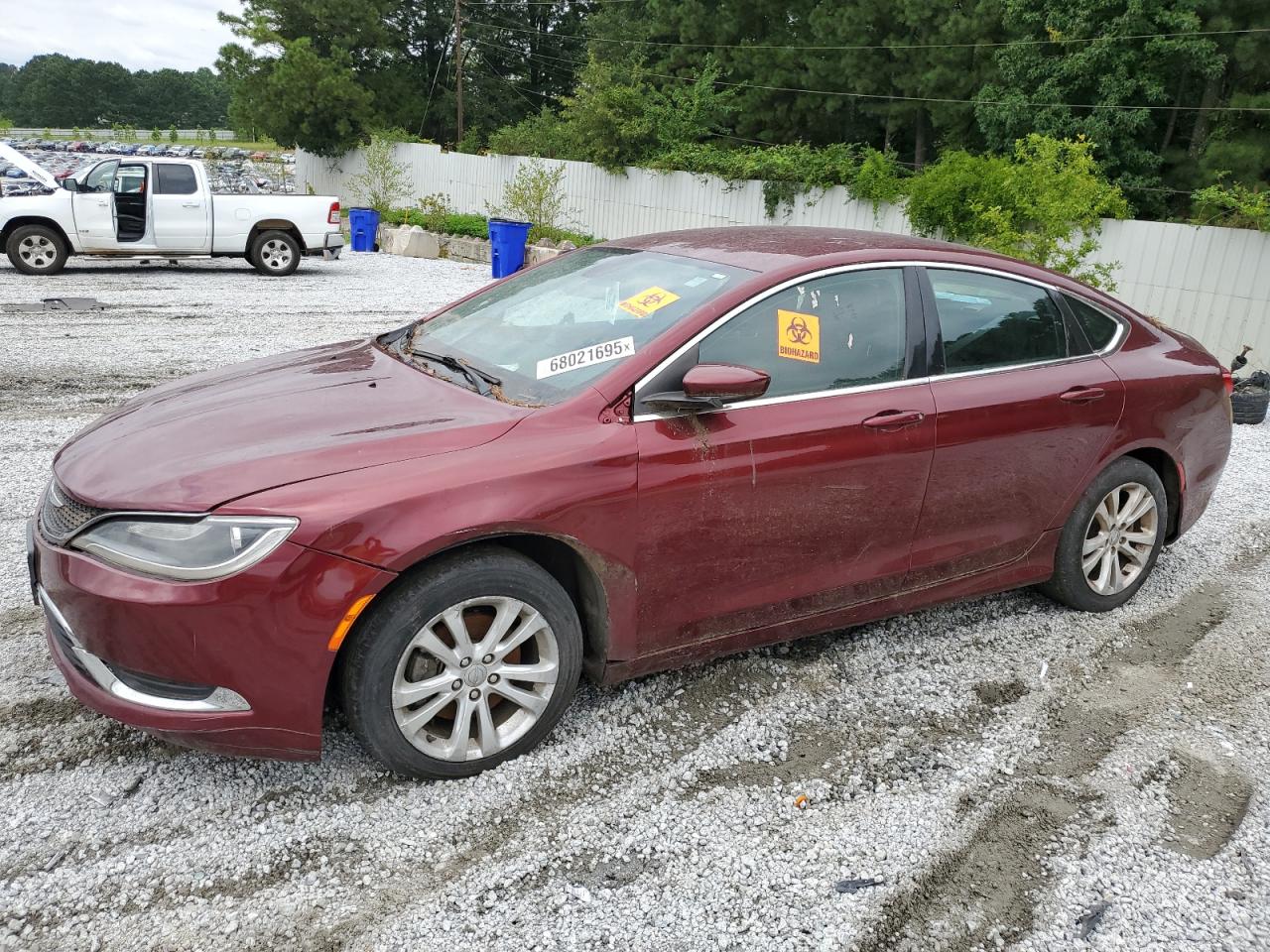 2015 Chrysler 200 Limited, VIN 1C3CCCAB7FN521223 — Front end