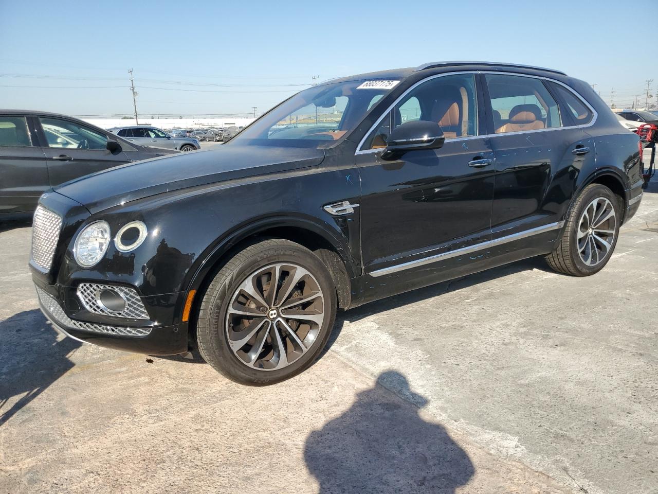 2019 Bentley Bentayga V8, VIN SJAAM2ZV3KC027618 — Undercarriage