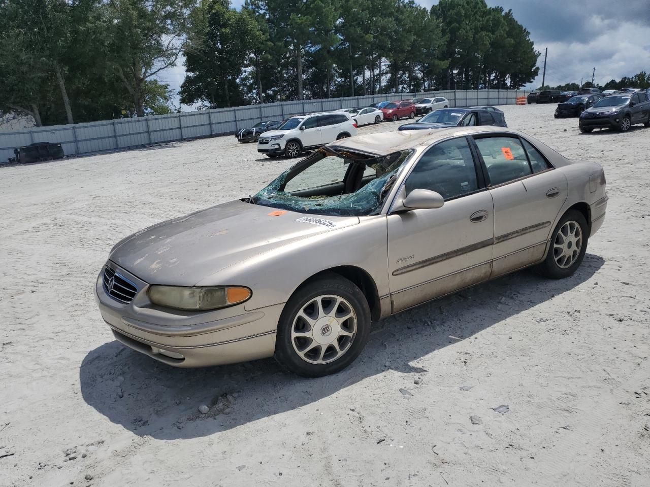 1998 Buick Regal LS, VIN 2G4WB52KXW1525771 — Крыша