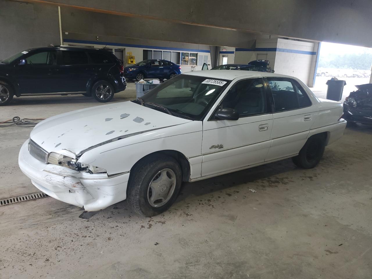 1997 Buick Skylark, VIN 1G4NJ52T9VC422342 — Front end