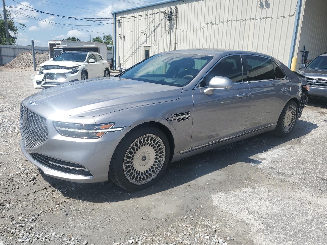 2021 Genesis G90 Ultimate, VIN KMTF54PHXMU086223 — Rear end