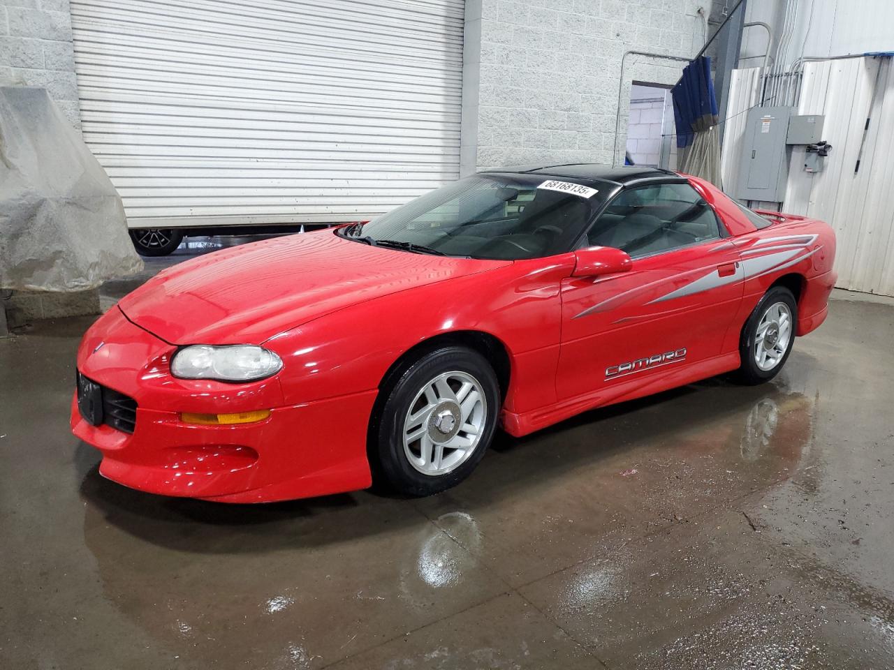2000 Chevrolet Camaro, VIN 2G1FP22K8Y2111575 — Front end