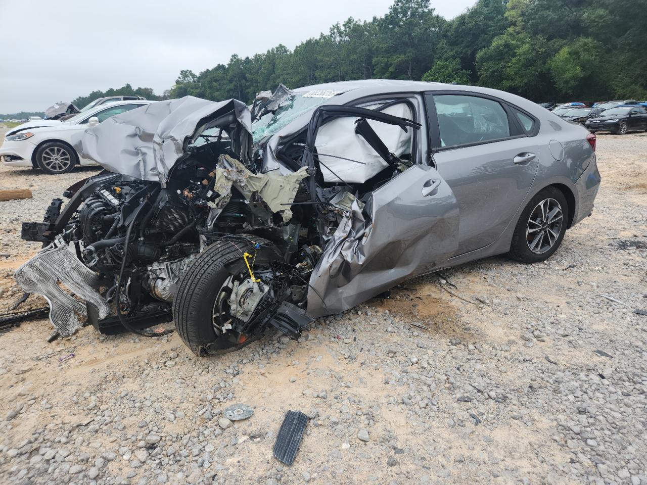 2023 Kia Forte LXS, VIN 3KPF24ADXPE672257 — Front end