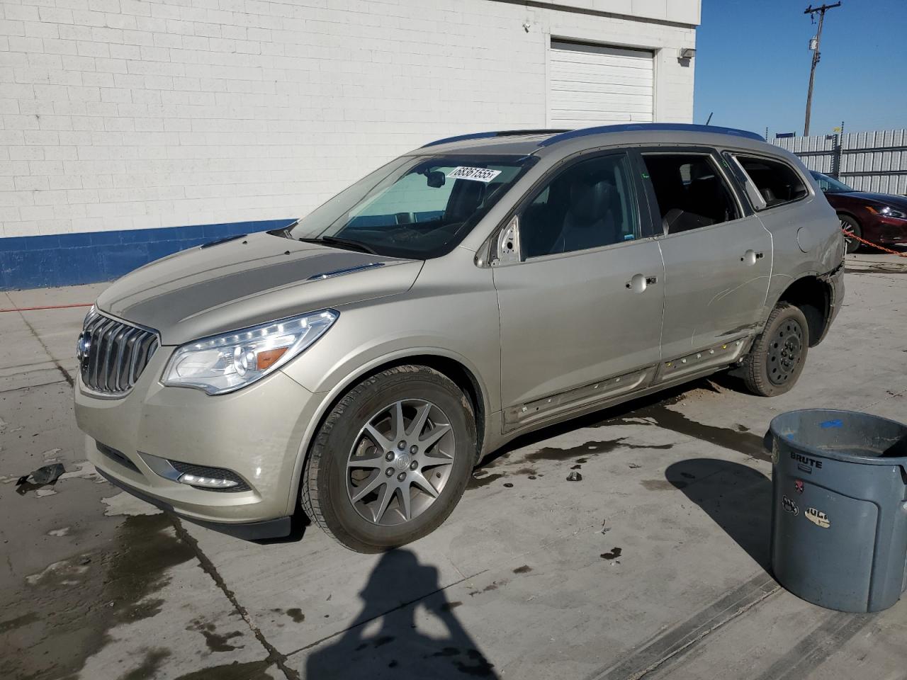 2015 Buick Enclave Leather, VIN 5GAKVBKD0FJ203156 — Stripped