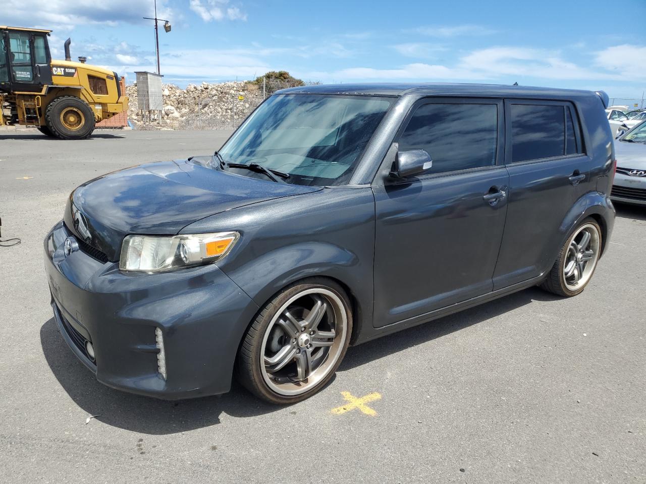 2014 Scion xB, VIN JTLZE4FE7EJ062133 — Vandalism