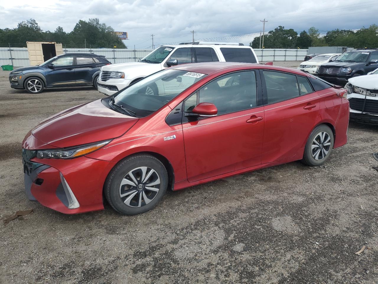 2017 Toyota Prius Premium, VIN JTDKARFP3H3061609 — Rear end