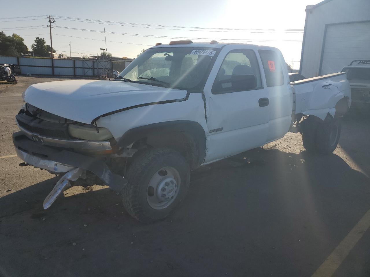 2001 Chevrolet Silverado 3500, VIN 1GCJK39U81E269485 — Front end