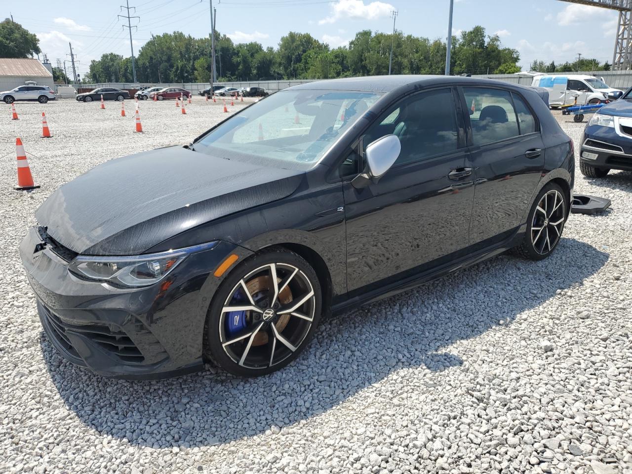 2022 Volkswagen Golf R, VIN WVWFB7CD9NW123313 — Front end