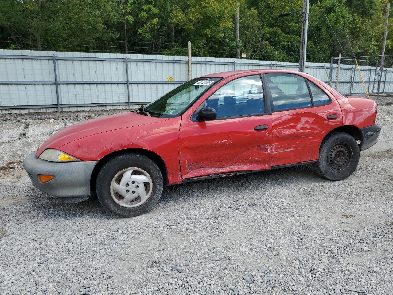 1999 Chevrolet Cavalier, VIN 1G1JC5243X7261609 — Side