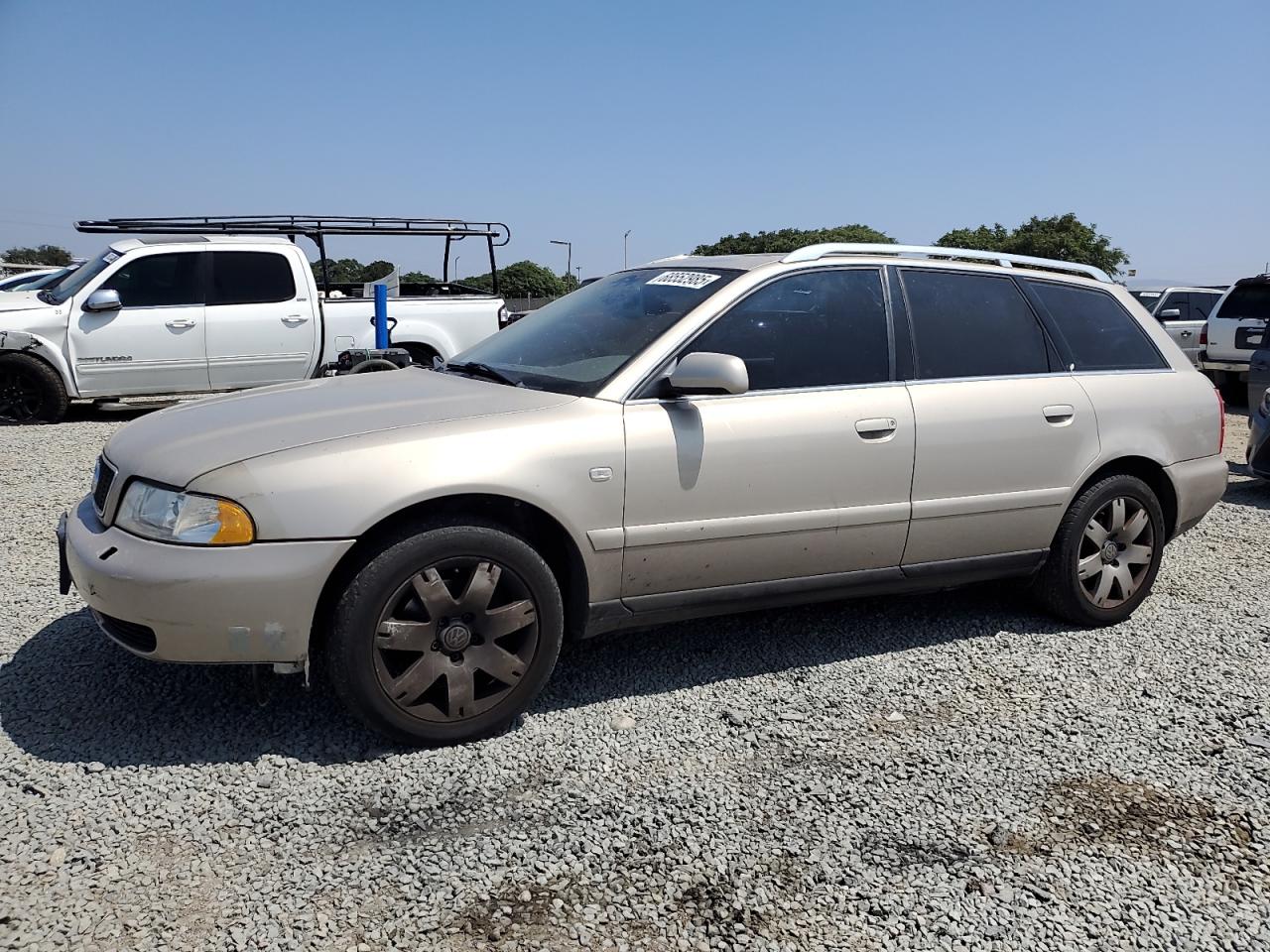 2001 Audi A4, VIN WAUKH68D81A026771 — Front end