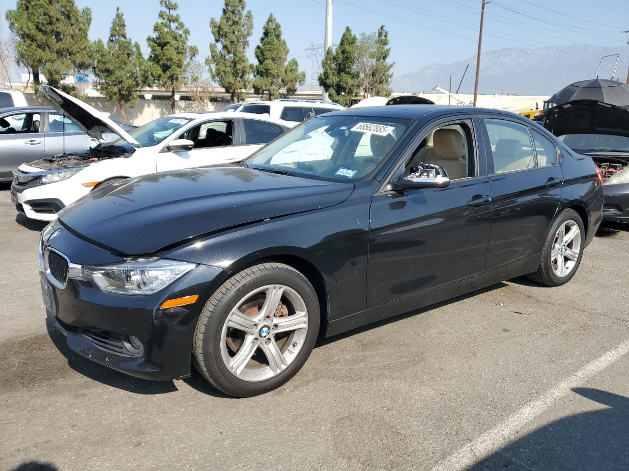 2013 BMW 3 Series 328i xDrive, VIN WBA3B3C50DF540836 — Auction photo
