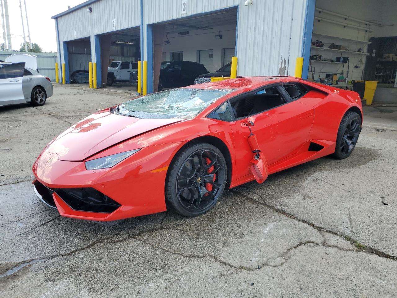 2019 Lamborghini Huracan, VIN ZHWUC1ZF5KLA11688 — Rollover