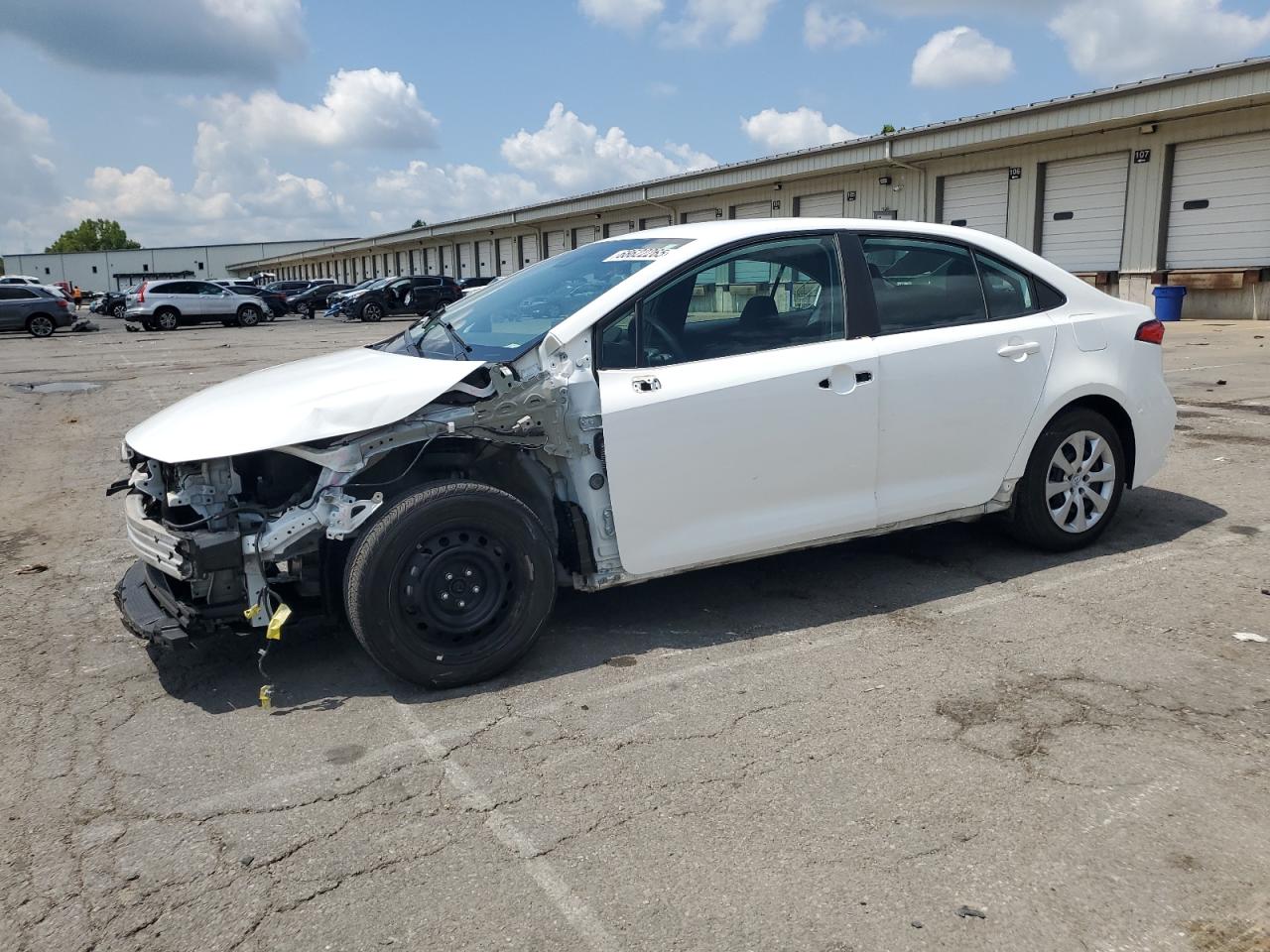 2021 Toyota Corolla LE, VIN 5YFEPMAE1MP168342 — Front end