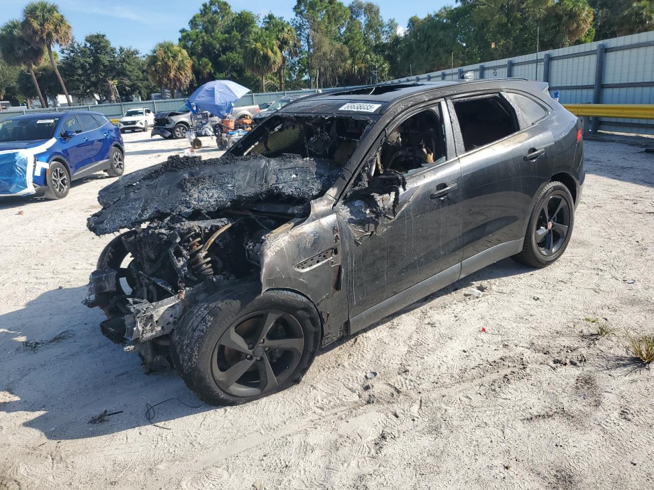 2018 Jaguar F-Pace 25t Prestige, VIN SADCK2FX5JA275046 — Interior fire