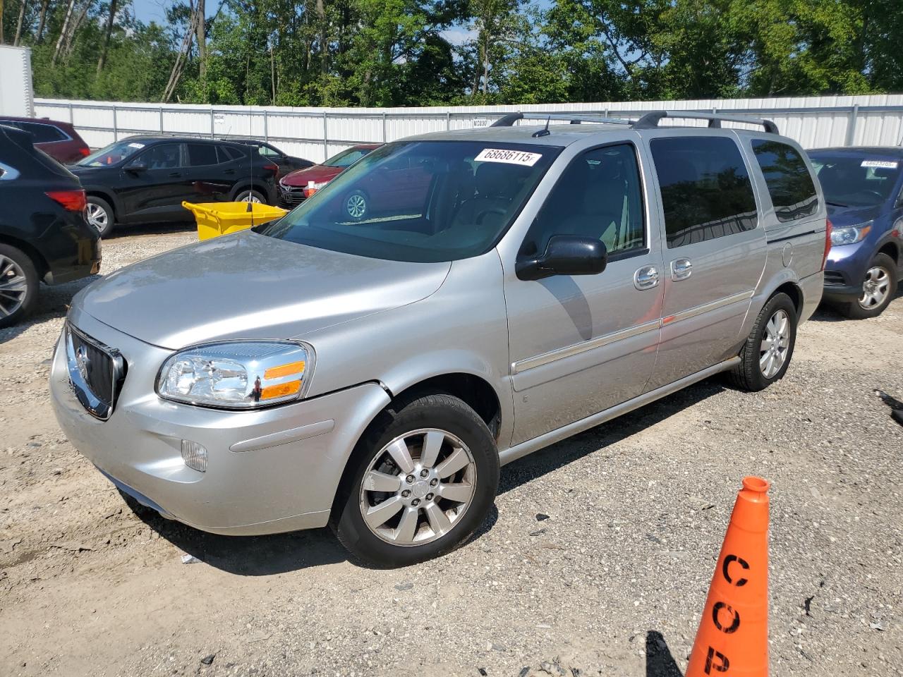 2007 Buick Terraza CXL, VIN 5GADV33W07D182940 — Перед