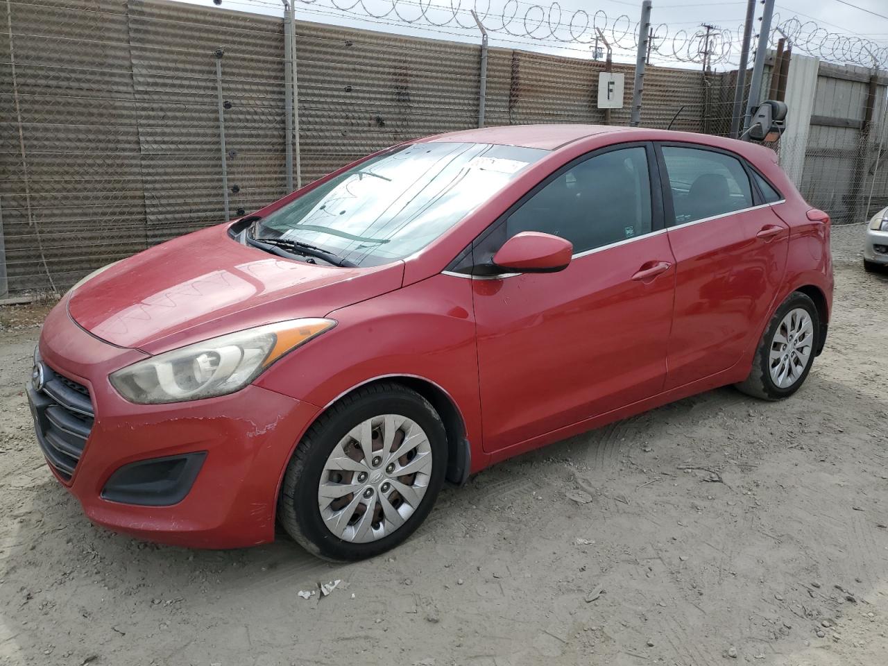 2016 Hyundai Elantra, VIN KMHD35LH1GU254337 — Front end