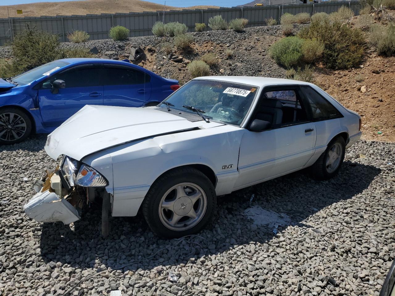 1991 Ford Mustang LX Sport, VIN 1FACP41E5MF111646 — Front end
