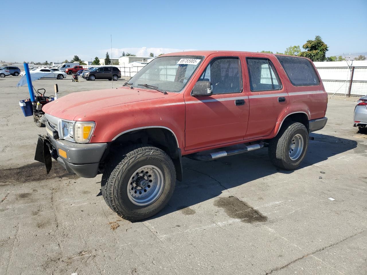1990 Toyota 4Runner, VIN JT3VN39W4L0004013 — Front end