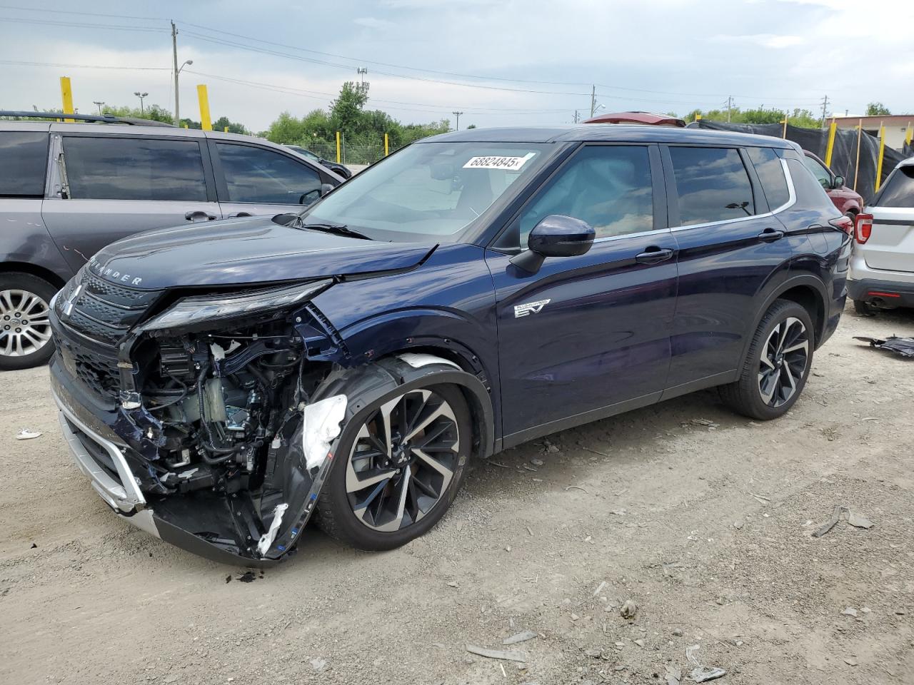 2025 Mitsubishi Outlander SE, VIN JA4T5VA9XSZ002209 — Frame damage