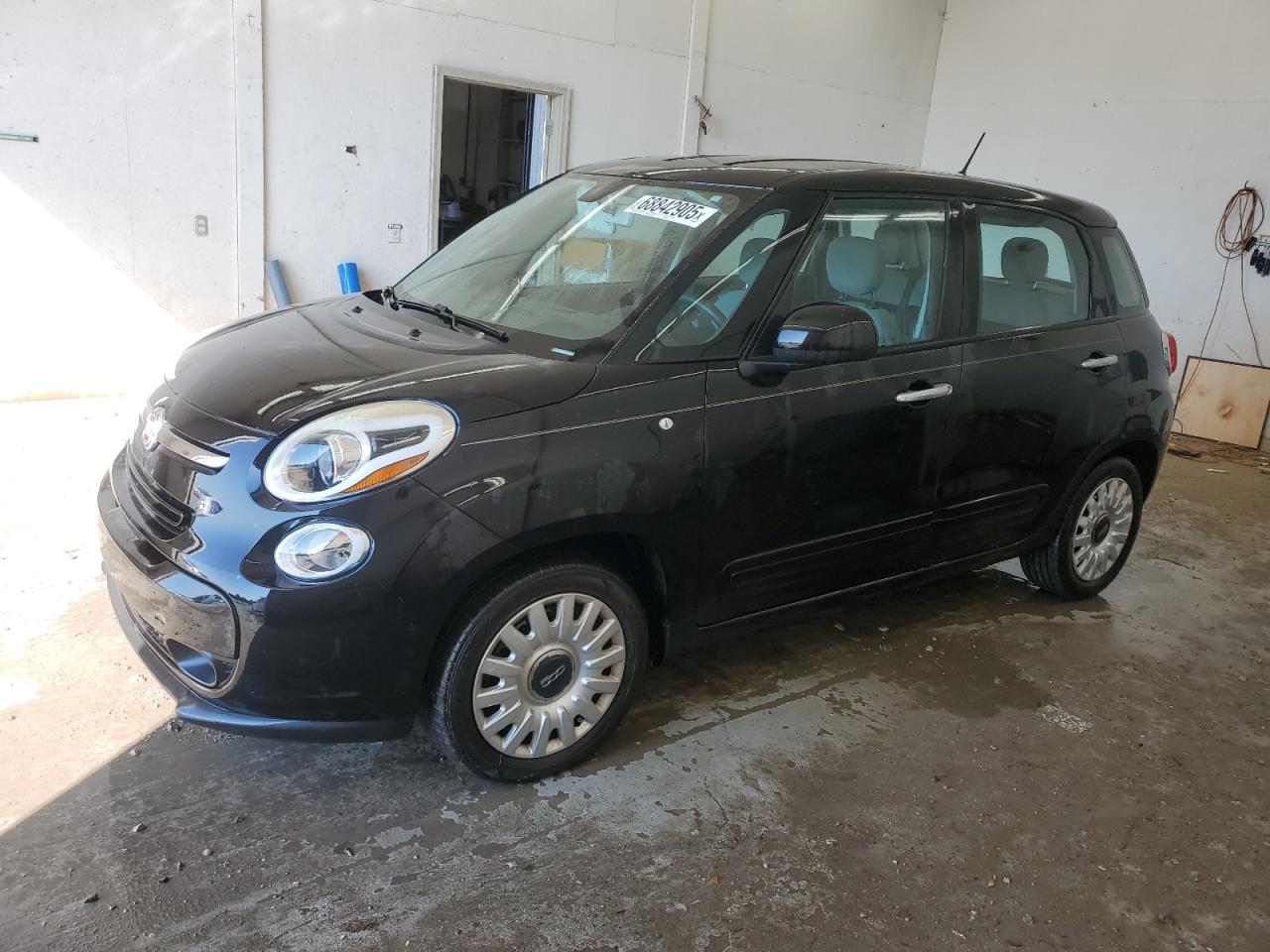 2016 FIAT 500L Pop, VIN ZFBCFAAH9GZ038275 — Rear end