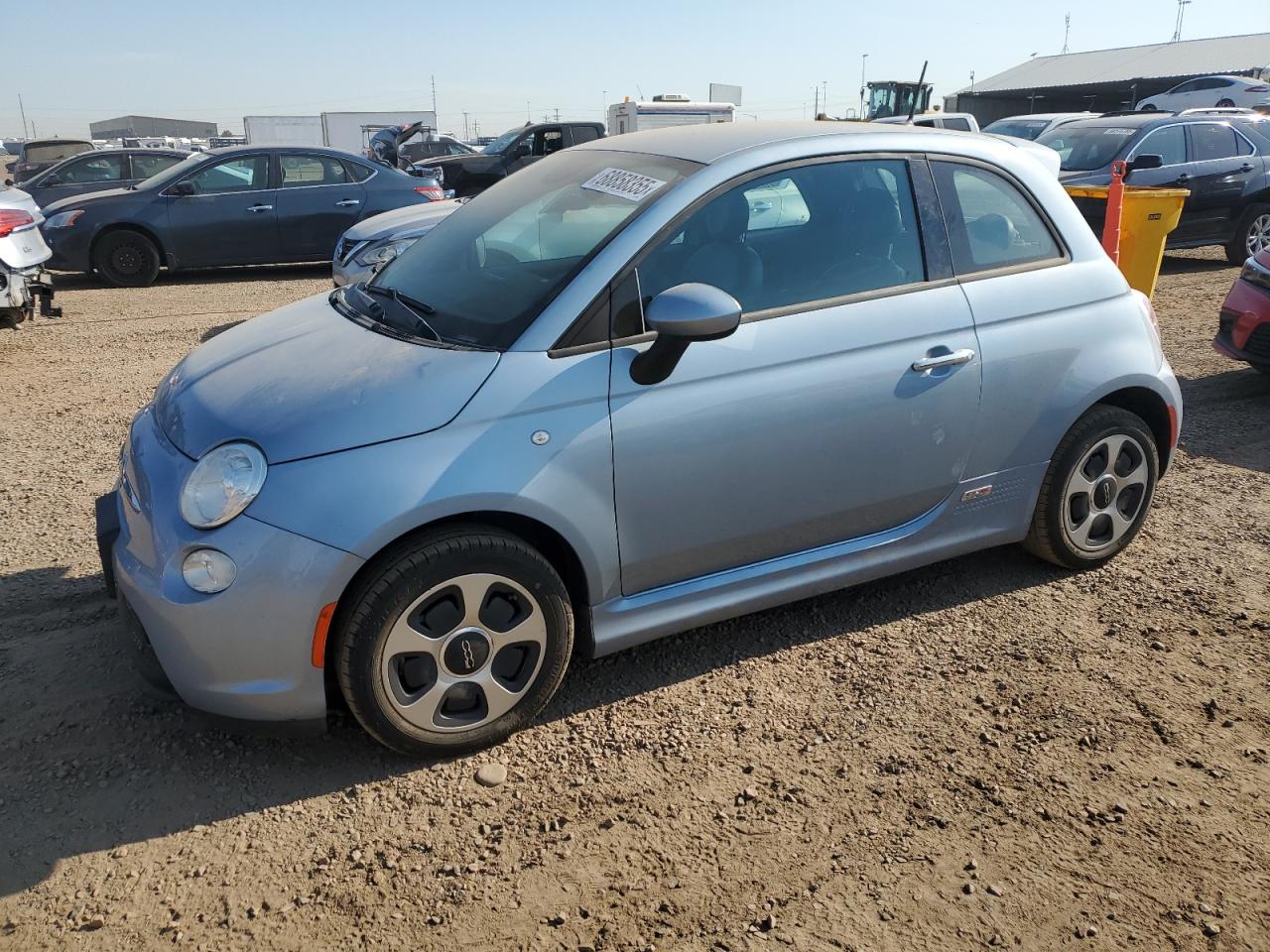 2015 FIAT 500e, VIN 3C3CFFGE1FT656966 — Front end