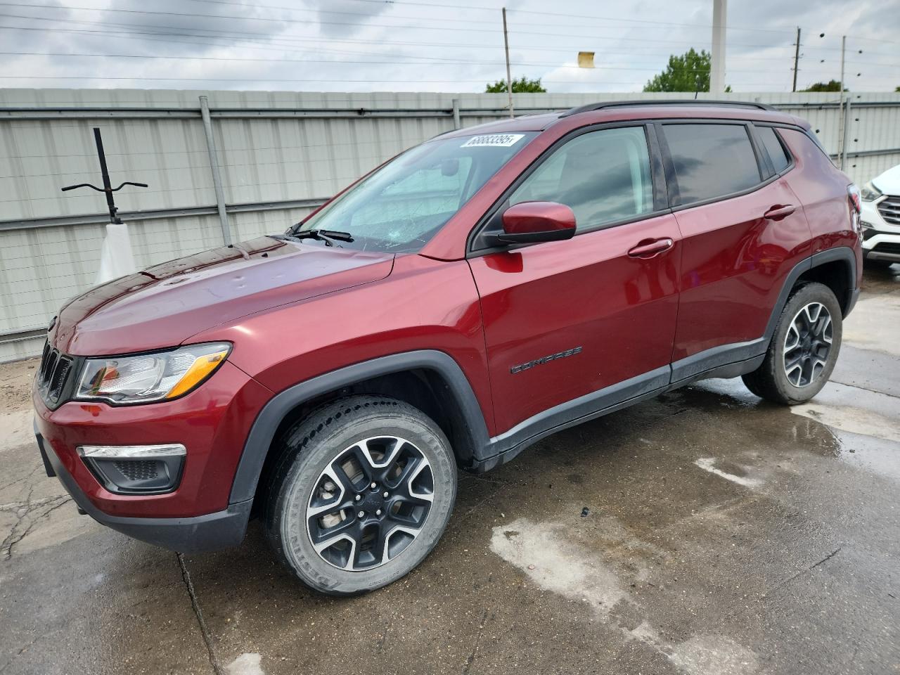 2020 Jeep Compass Sport, VIN 3C4NJDAB4LT223613 — Auction photo 1 of 15