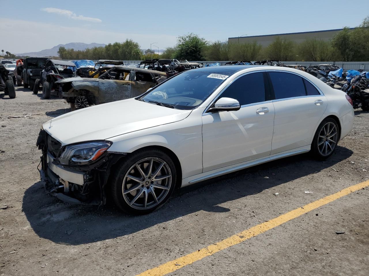 2018 Mercedes-Benz S 560, VIN WDDUG8DB7JA417012 — Front end