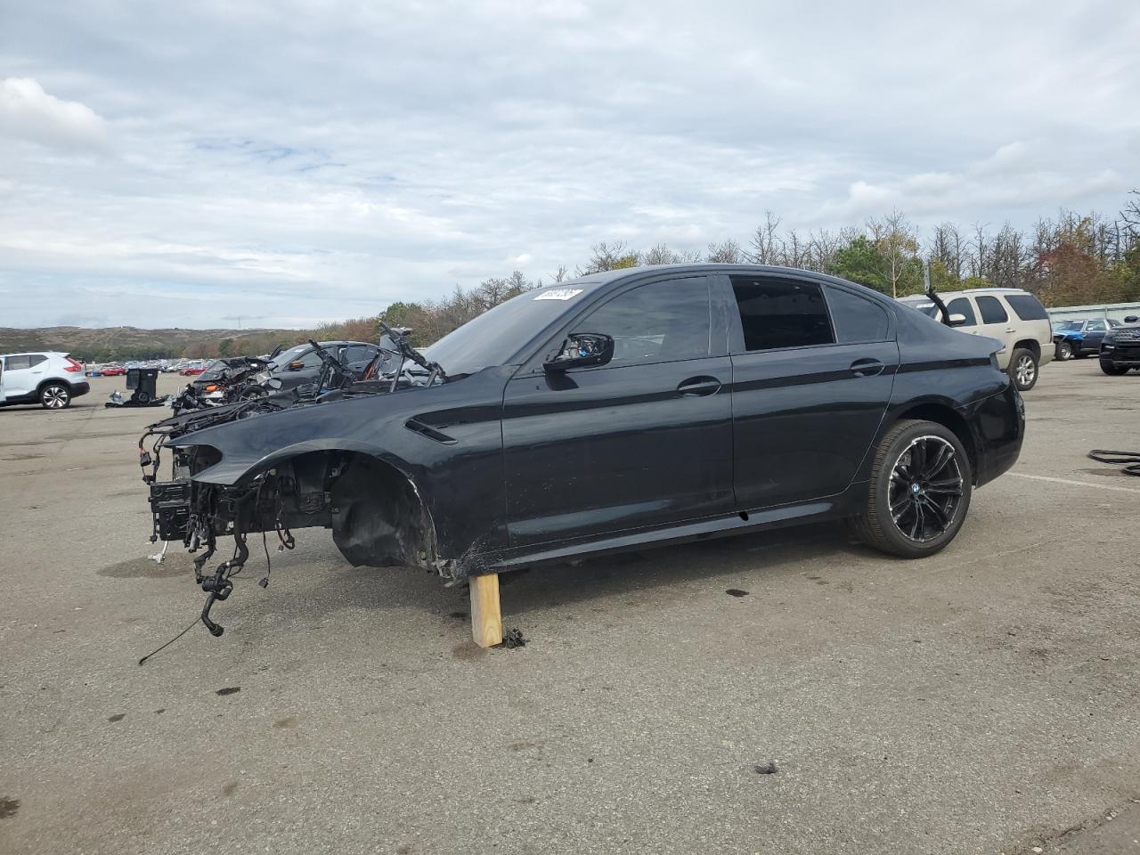 2021 BMW M5, VIN WBS83CH02MCF25450 — Missing or altered VIN