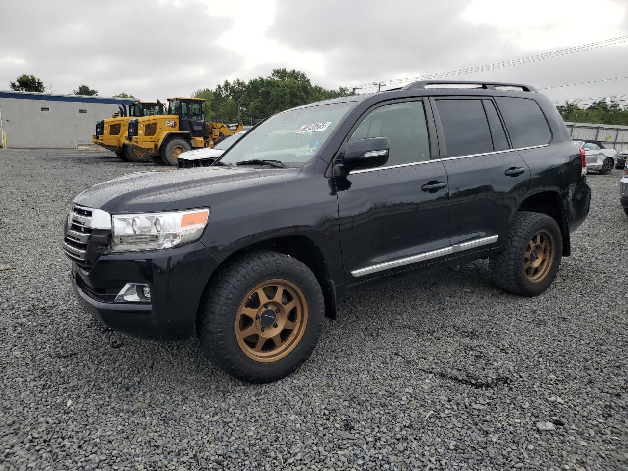 2021 Toyota Land Cruiser, VIN JTMCY7AJ2M4104946 — Front end