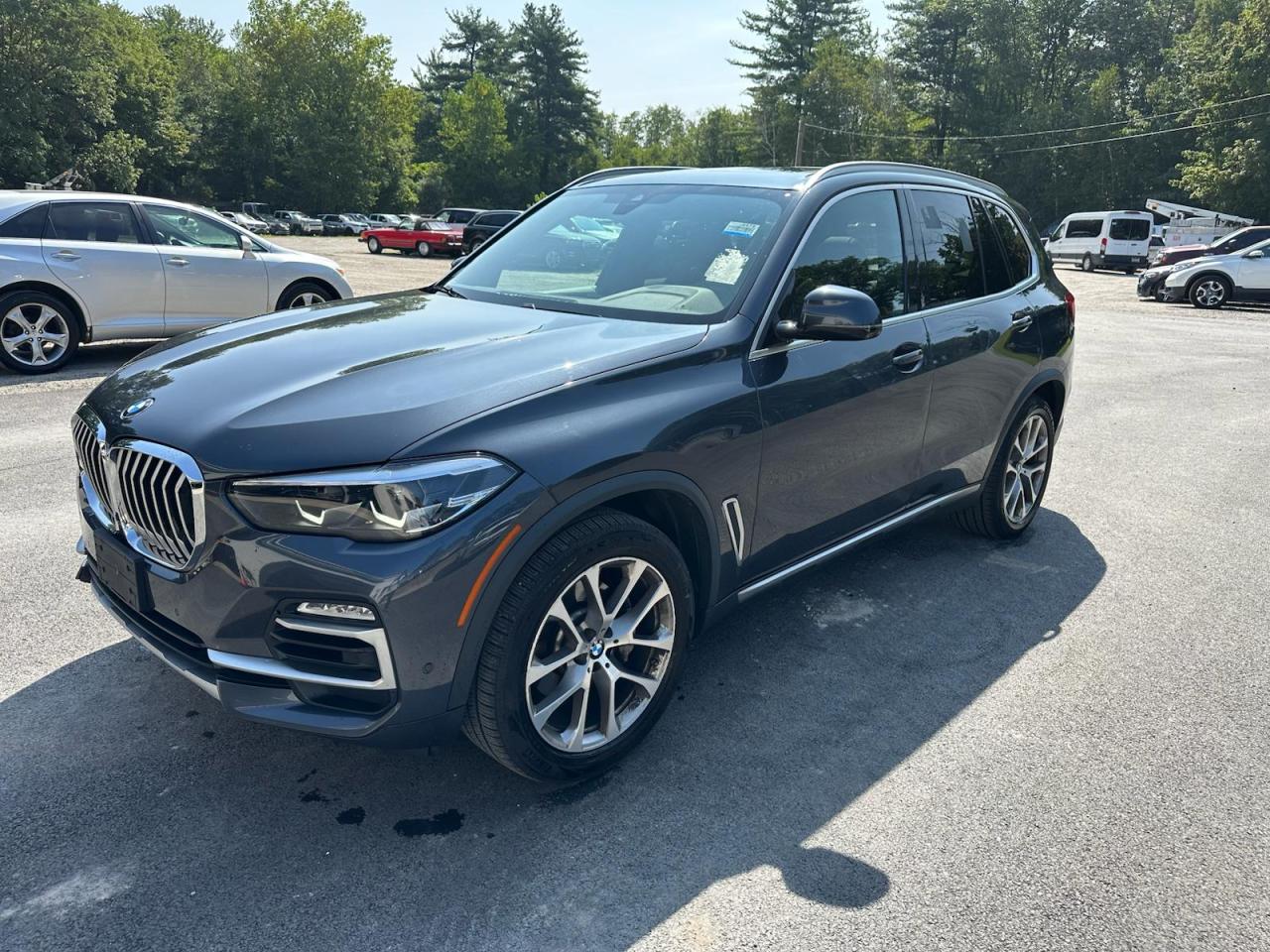 2019 BMW X5 xDrive40i, VIN 5UXCR6C51KLL11143 — Missing or altered VIN