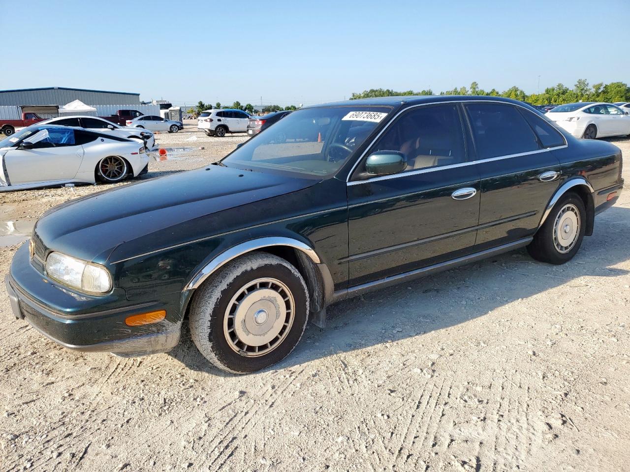 1992 Infiniti Q45, VIN JNKNG01C1NM209675 — Normal wear