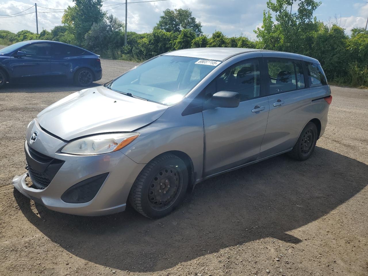 2017 Mazda 5 Touring, VIN JM1CW2CL8H0193278 — Перед