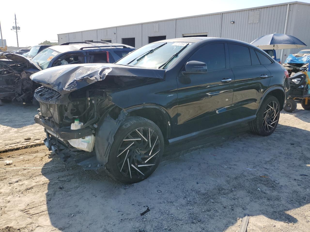 2016 Mercedes-Benz GLE 450 AMG, VIN 4JGED6EB3GA024543 — Front end