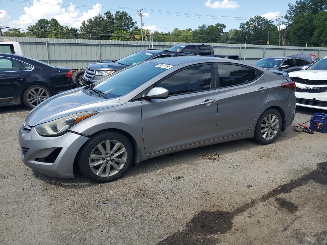 2015 Hyundai Elantra SE, VIN KMHDH4AEXFU457391 — Front end