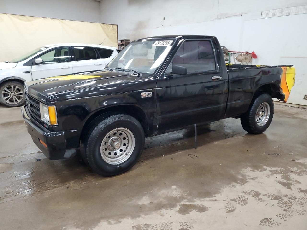 1989 Chevrolet S-10, VIN 1GCBS14E7K2244623 — Rear end